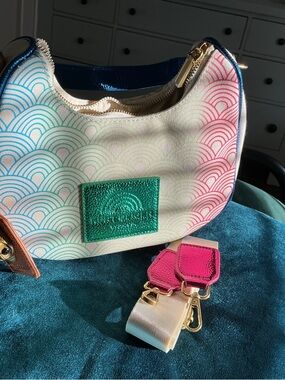 🌈 Rainbow Statement Shoulder Bag – Kurt Geiger Inspired ✨